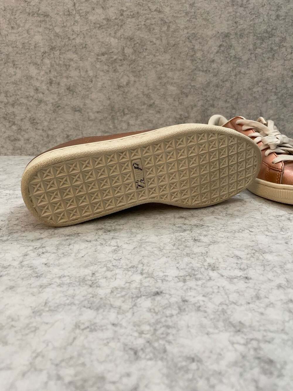Puma Basket Classic Citi Metallic Women's Sneakers in Copper-Whisper White size - Picture 9 of 12